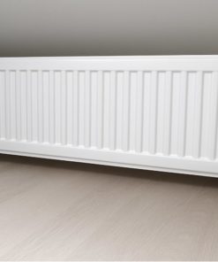 Oliegevulde radiator 138x30 cm